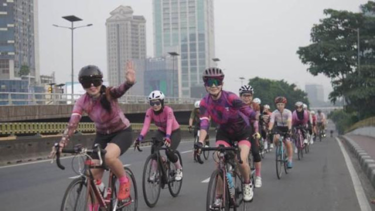 Article Sebarkan Semangat Ageless Limitless Di Ajang Komunitas Sepeda WCC Jakarta