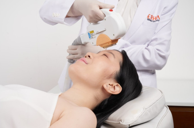 Article Kebiasaan Buruk Yang Memicu Kulit Kusam Dan Rusak: Mengungkap Solusi Untuk Kulit Yang Bersinar