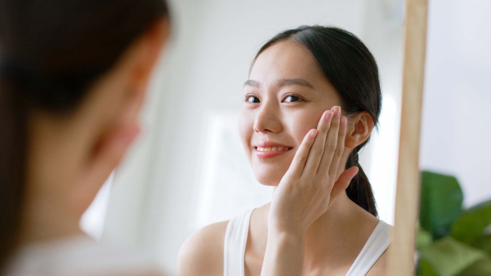 Article Ratakan Warna Kulitmu Dengan  Instaradiance Laser: Solusi Terbaik Dari  Klinik Kecantikan Erha Ultimate
