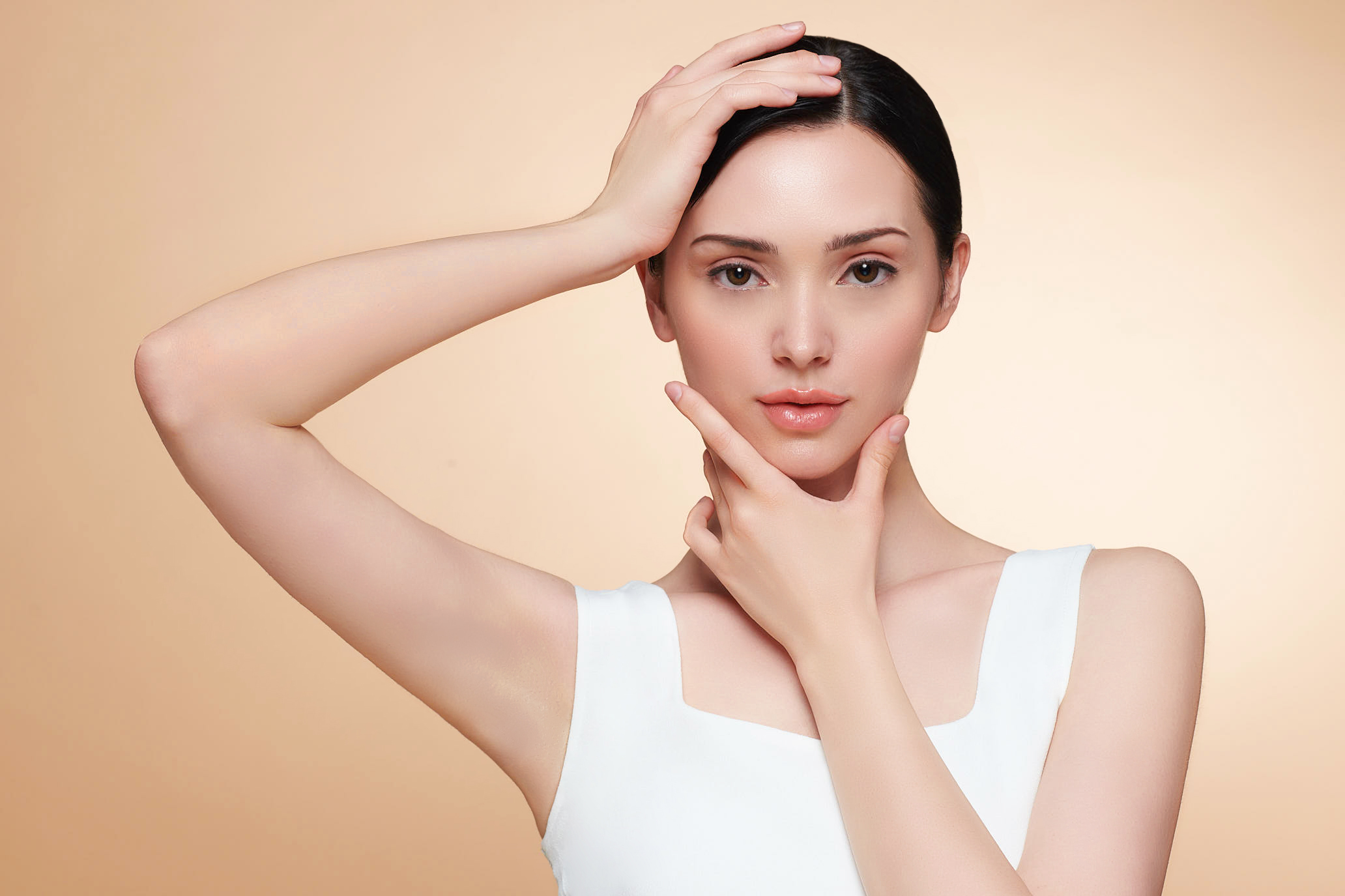 Article Mengenal Berbagai Treatment Profhilo  Perawatan Wajah Suntik untuk  Tampak Lebih Muda Alami